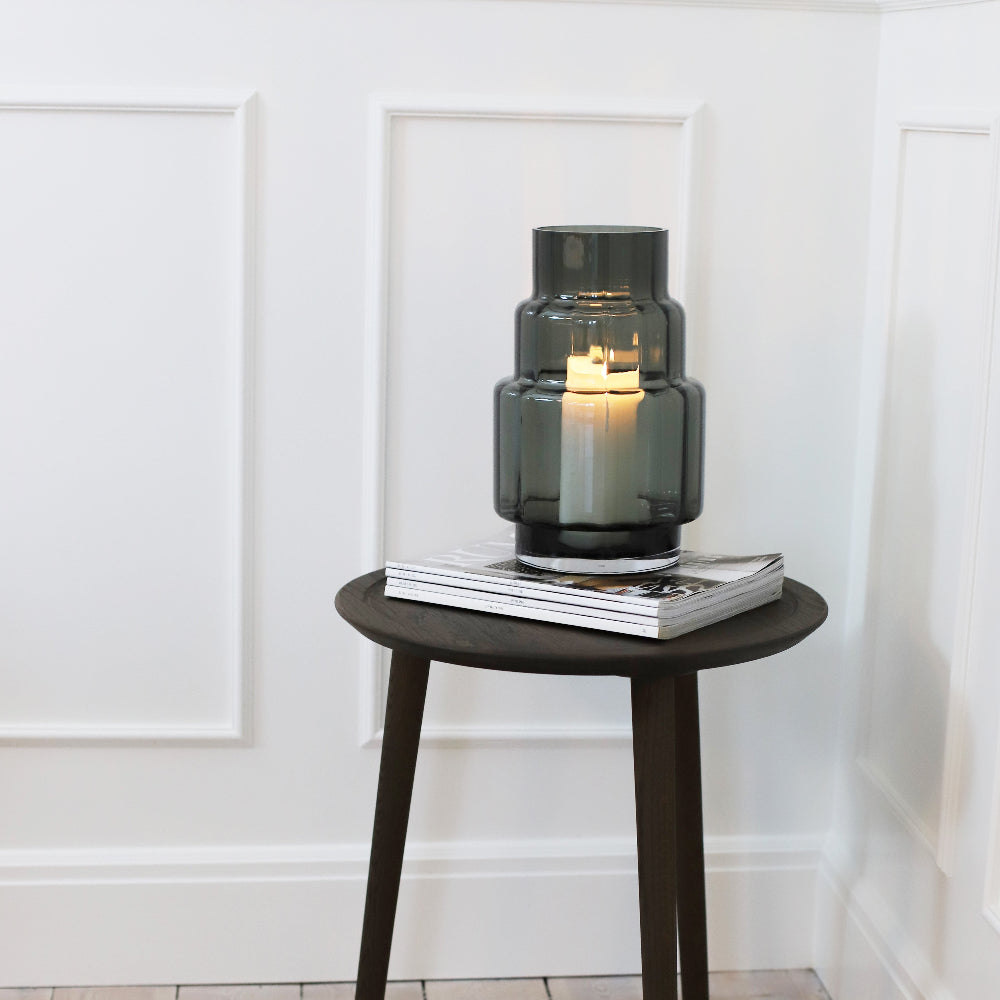 Hurricane Reflections No. 69 fra Ro Collection som lysestage og vase