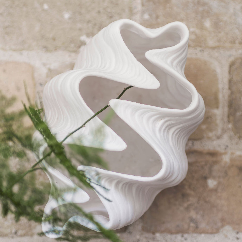 SHELL vase fra Mette Ditmer, stylet ovenfra