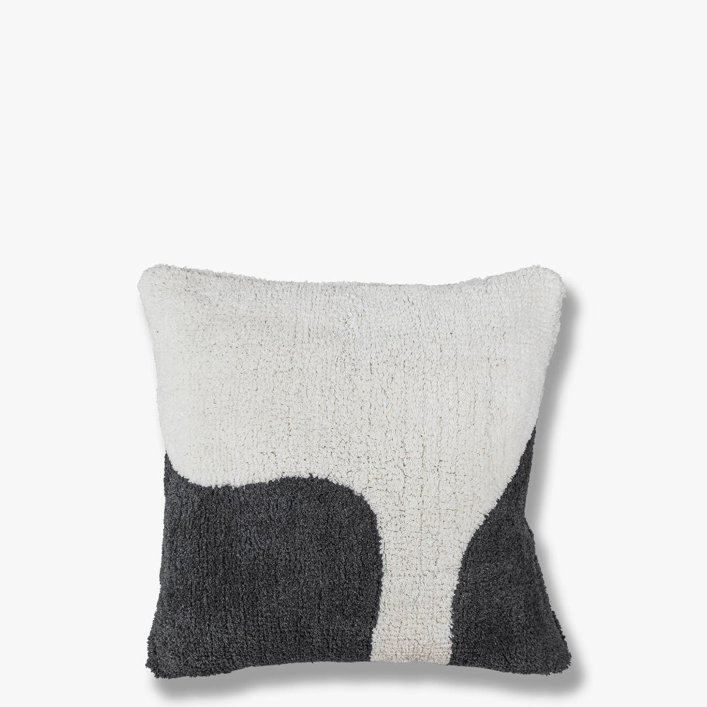 FIGURA tuftet pudebetræk i off-white/mørk grå fra Mette Ditmer, 50x50 cm