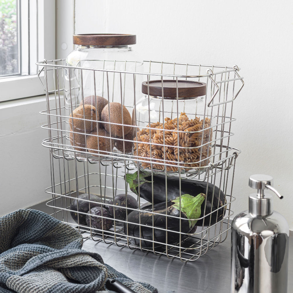 STORE-IT kurv i krom fra Mette Ditmer, small stylet i køkken